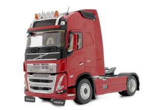 Volvo FH05 4x2, czerwony, skala 1/32