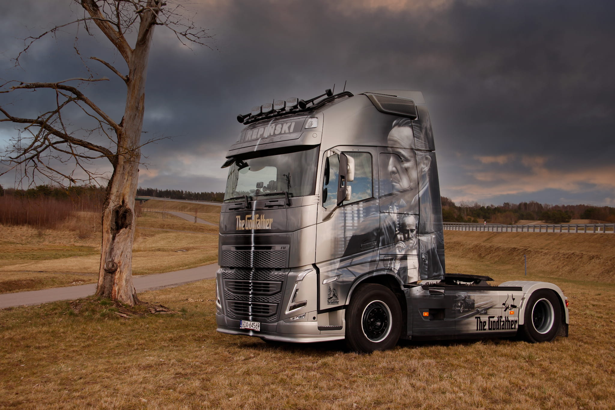 Poster Volvo Godfather Repiński Transport (format A2 – 594 x 420 mm)