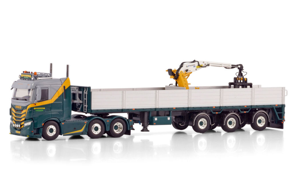 Iveco S-Way AS, Bronsema, skala 1/50 WSI